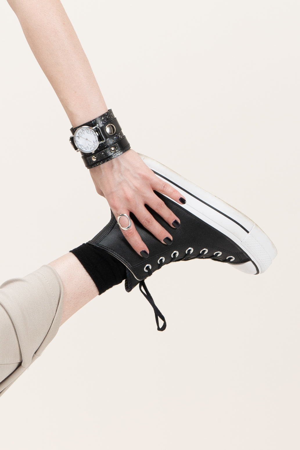 Kožna narukvica sa satom MEOW