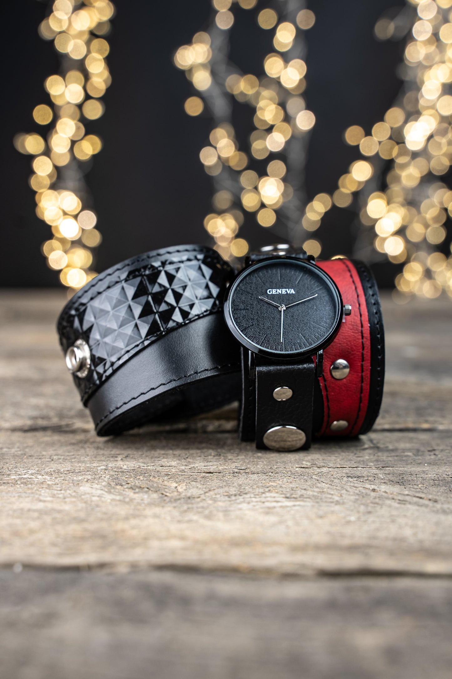 Kožna Narukvica sa Satom Duo Red