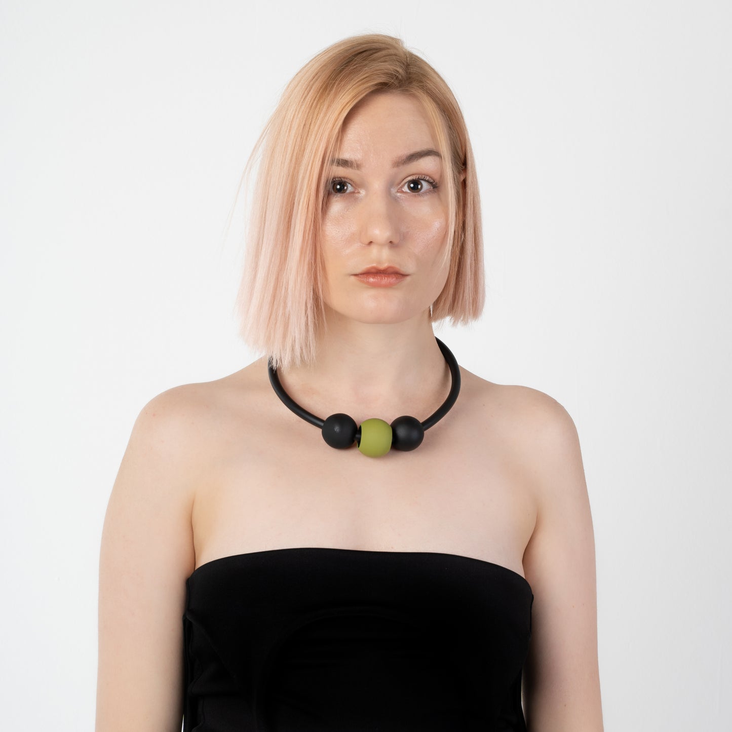 Ogrlica s elementima Green and Black